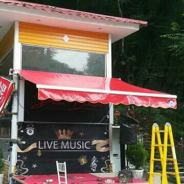 سایبان برقی